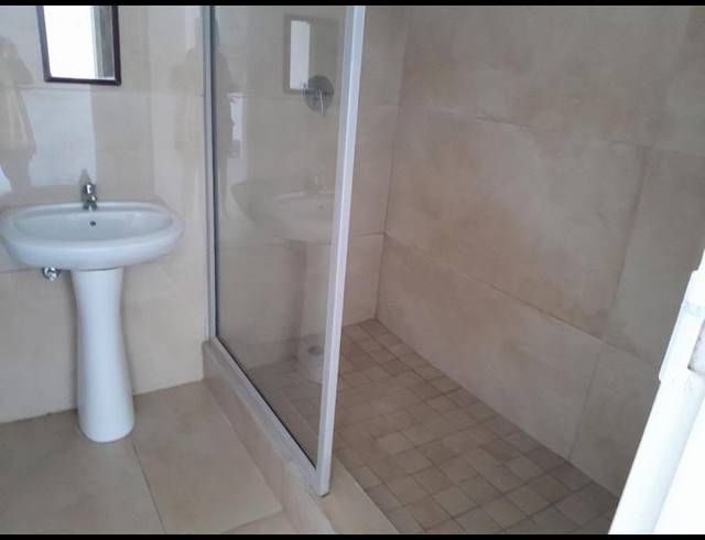 2 BEDROOM PROPERTY TO RENT IN SOUTH BEACH